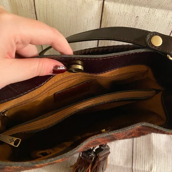 Patricia Nash leather leopard print bucket Bag - Picture 3 of 14